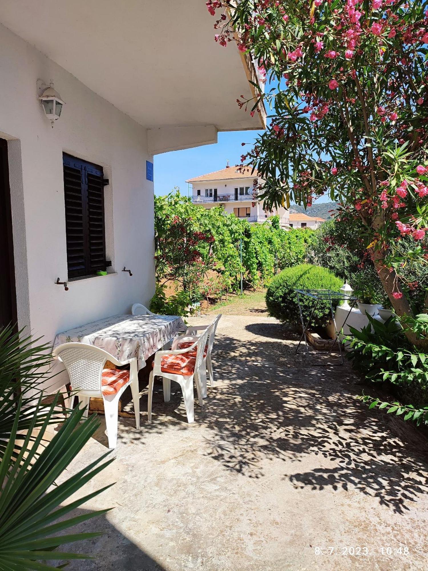Apartment Slaven Vinišće Extérieur photo